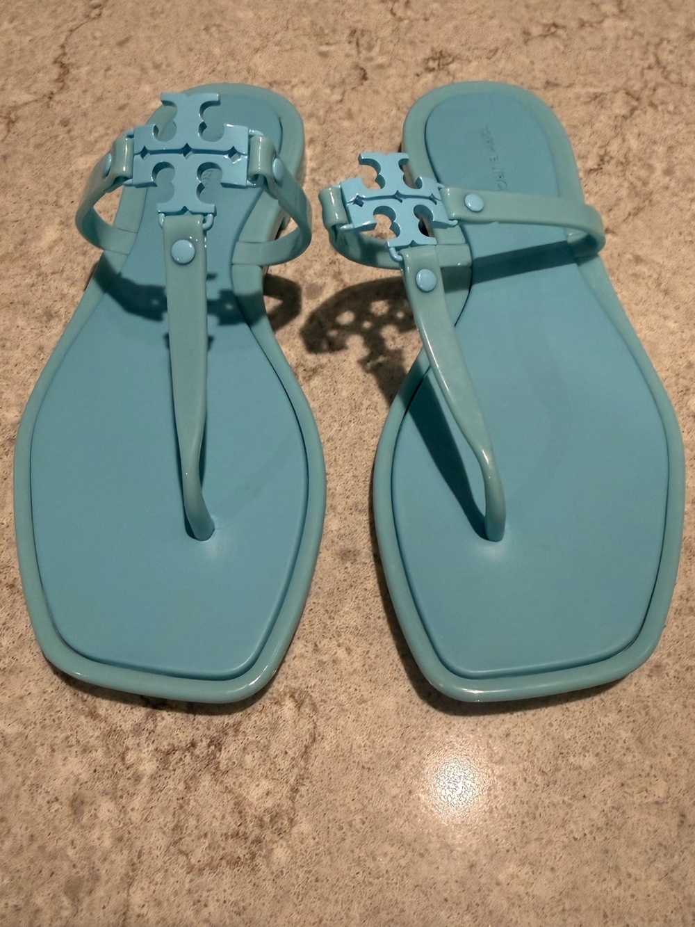 Tory Burch Roxanne jelly thong sandals in light island blue sz 5